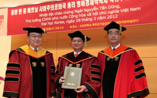 Honorary Ph.D. for Vietnam P.M.