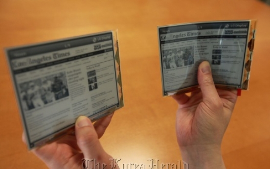 LG’s plastic e-paper could boost e-books