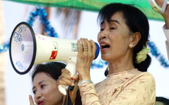 Suu Kyi set to win seat in Myanmar parliament