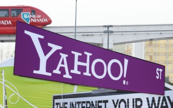 Yahoo cuts 2,000 employees