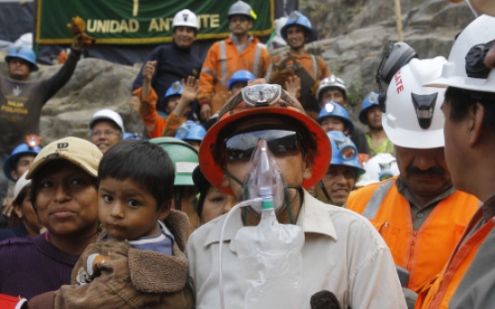 Peru miners rescued after seven-day ordeal