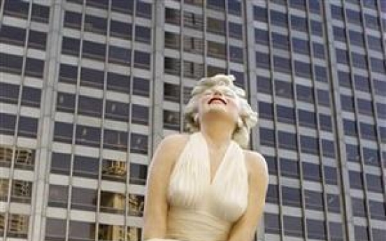 Marilyn Monroe statue to leave Chicago