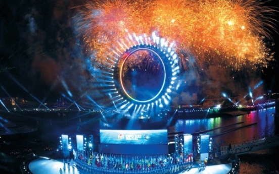 Dynamic shows open Yeosu Expo