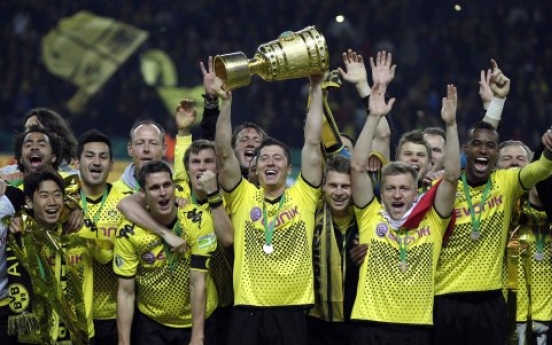 Dortmund beats Bayern in final