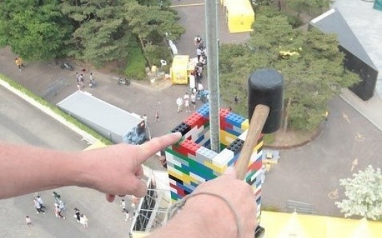 Lego tower reaches 104 feet, 8 inches tall