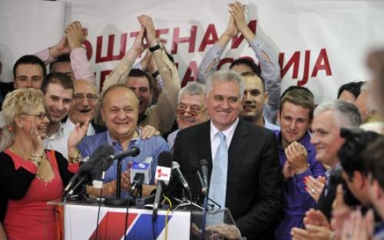 Nationalist wins Serbia presidential runoff