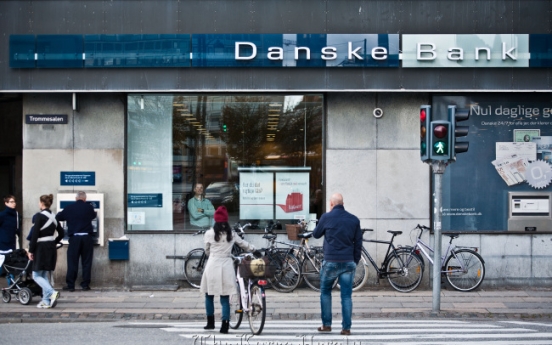 Moody’s cuts 9 Denmark banks