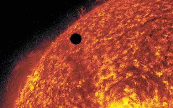 Rare Venus transit draws astronomers worldwide