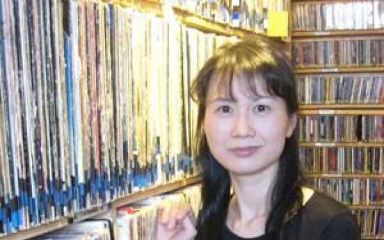 Bilingual radio program in Montreal raises Korean profile