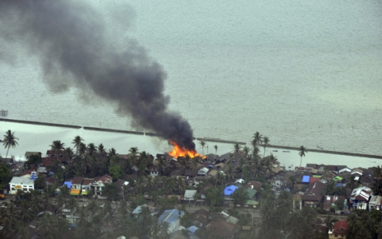 Ethnic strife continues in western Myanmar city