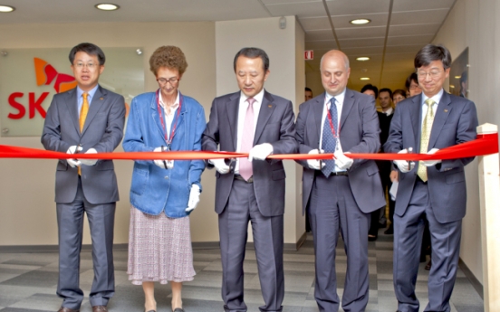 SK Hynix establishes research center in Italy