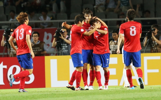 Korea cruises to win over Lebanon