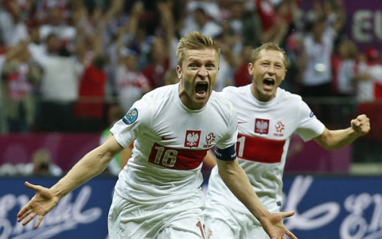 Russia, Poland play out 1-1 draw