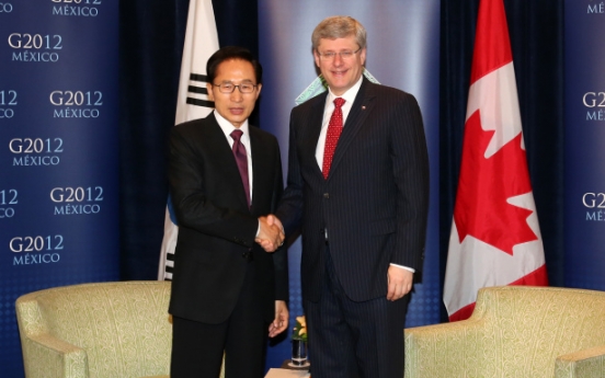 Korea, Canada agree to resume FTA talks