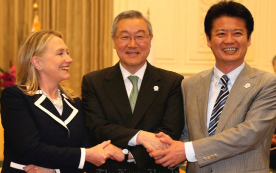 S. Korea, U.S., Japan move closer to building trilateral alliance