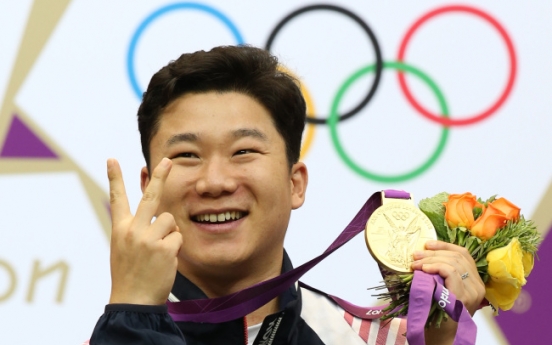 Pistol shooter Jin Jong-oh wins S. Korea's first gold in London