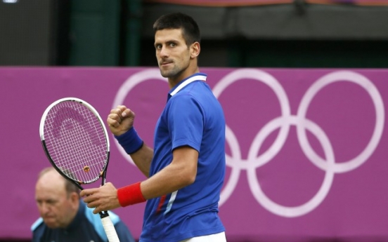 Djokovic fires warning with Roddick demolition