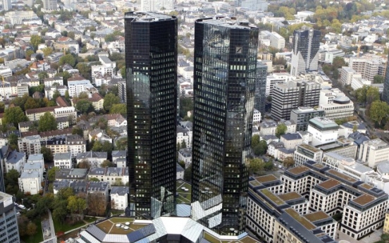 Deutsche Bank to slash 1,900 jobs