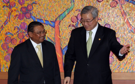 Foreign ministers discuss Korea-Myanmar ties