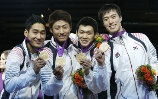 S. Korea grabs gold in men’s team saber