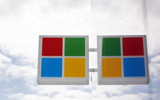 Microsoft revamps its logo