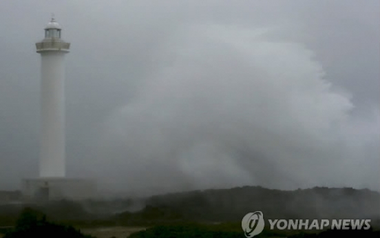 Unusually powerful typhoon to batter Korean Peninsula