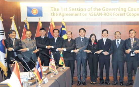 Korean, ASEAN ministers to adopt ...joint declaration on forests