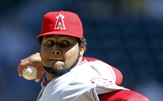 Angels rally in eighth inning for 5-2 win over Mariners