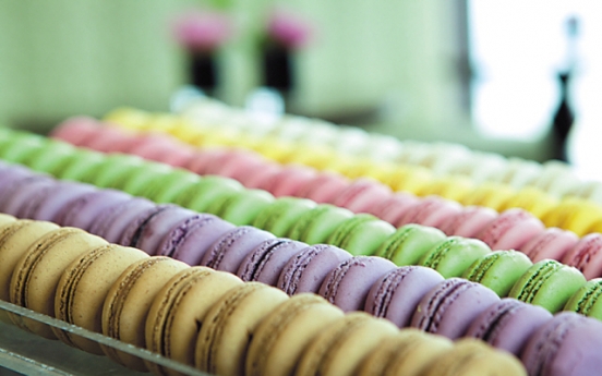 Macaron dessert buffet at Sheraton Seoul D Cube City Hotel