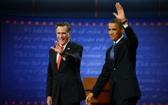 Obama, Romney clash on economy in first debate