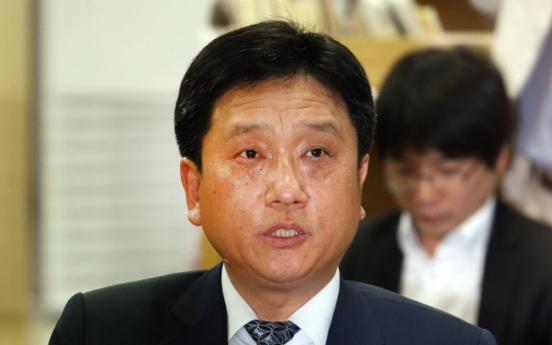 Independent counsel team to probe Lee scandal