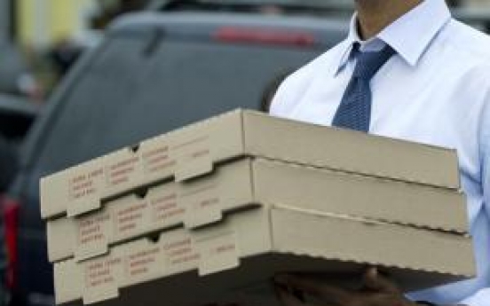 Pizza boxes may show face of deadbeat dads