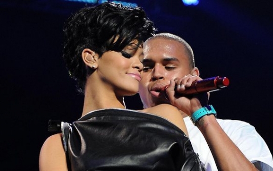 Chris Brown denies he is dating Rihanna