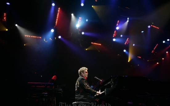 Elton John to return to Korea for one night only