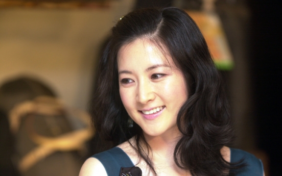 Actress Lee to open hallyu shop