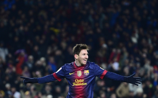 Messi nears goal record