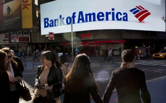 U.S. banks report stronger profits