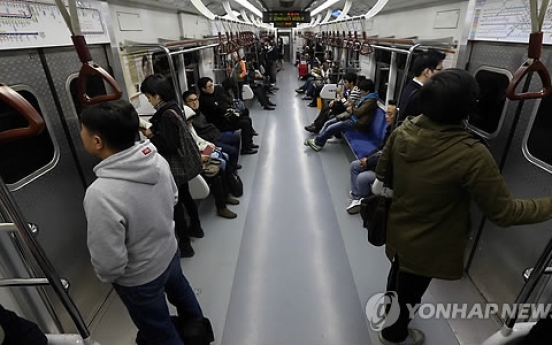 Seoul subway workers threaten to strike Tuesday