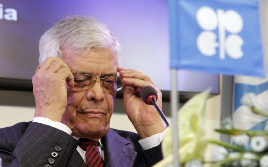 OPEC keeps oil output targets on hold