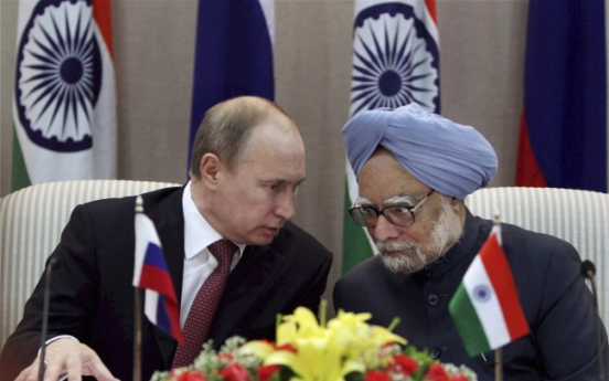 Russia, India sign weapons deals