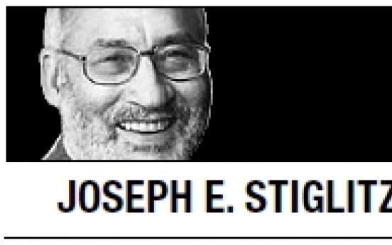 [Joseph E. Stiglitz] Long-term action vital in weak economy