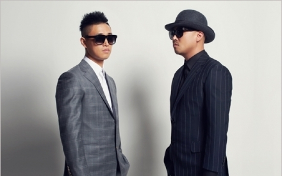 Leessang’s newest single sweeps charts