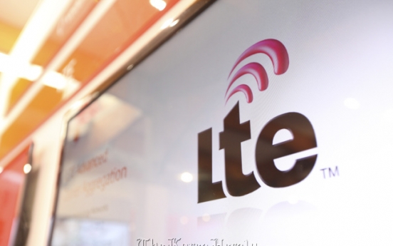 Major telecoms offer unlimited data plans for LTE smartphones