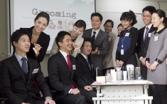 Korean Air runs make-up class for men