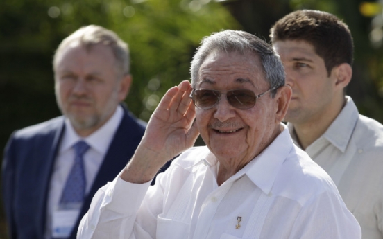 Cuba’s Castro raises possibility of retiring