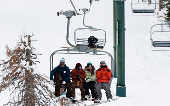 British teen dies in fall from ski lift