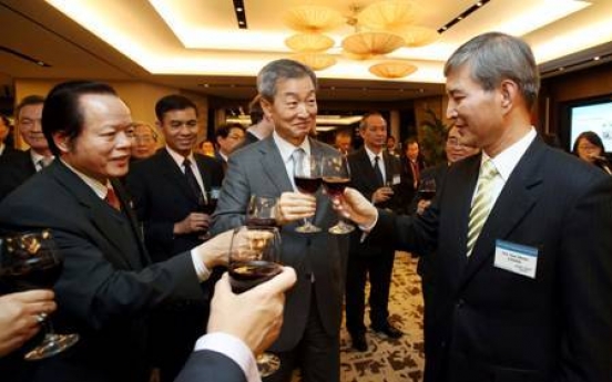 Korea, ASEAN leaders chart course for 2013