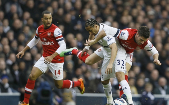 Spurs beat Arsenal 2-1