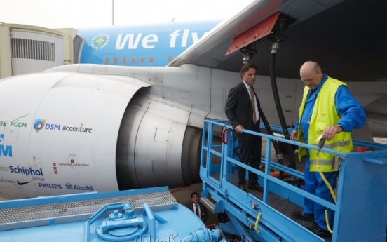 KLM takes steps in sustainable flights