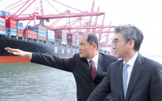 U.S. envoy lauds free trade on trip to Busan